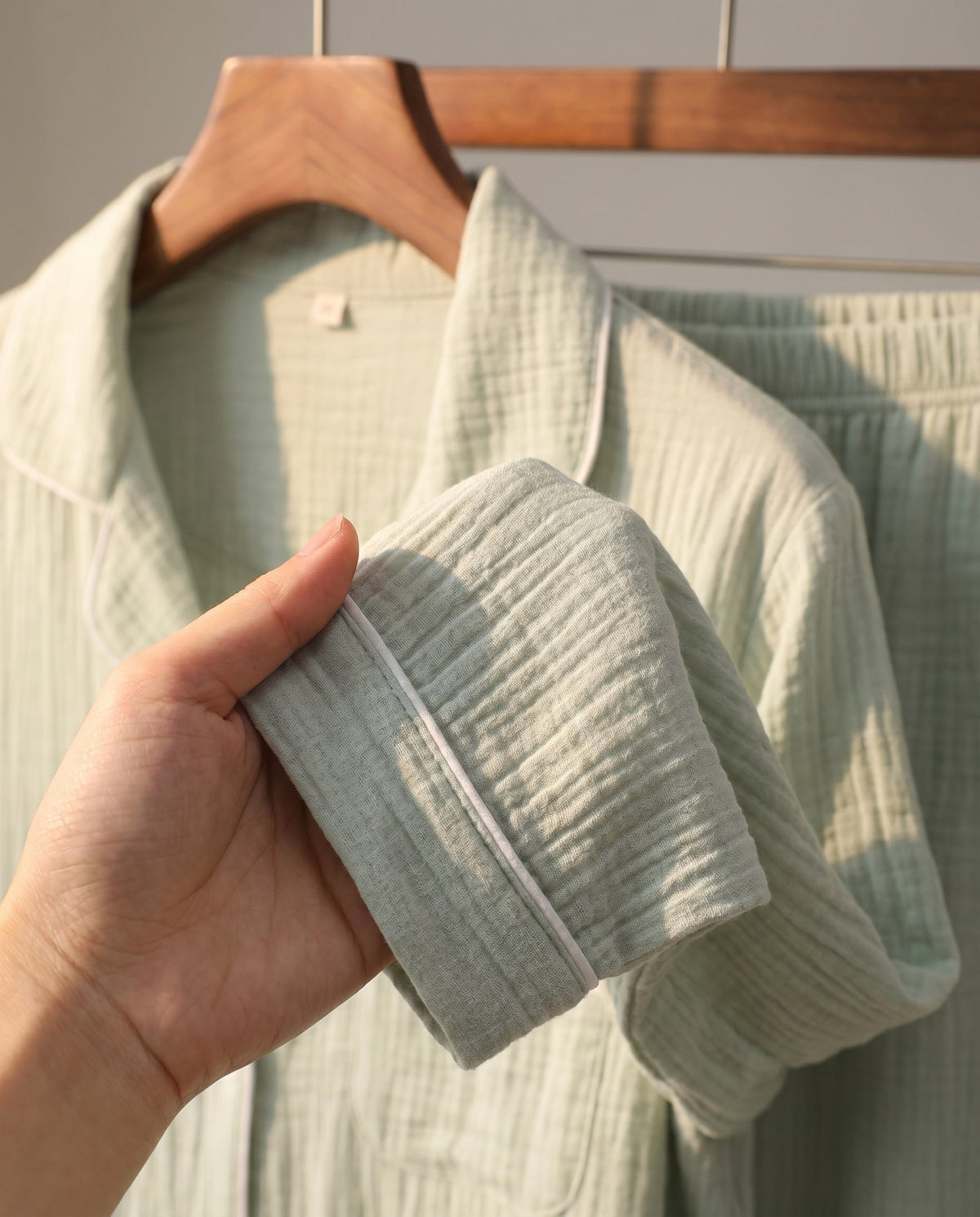 Lara Long-Sleeve Muslin Pajama Set