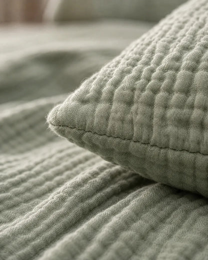 The Boreal Muslin Bed Set – 4-Piece
