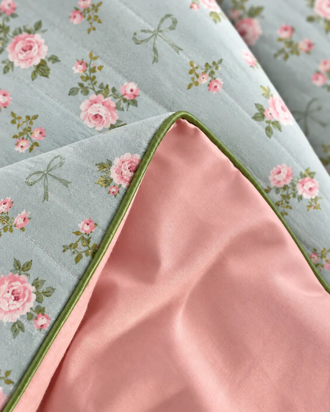 The Boreal Flower Blanket